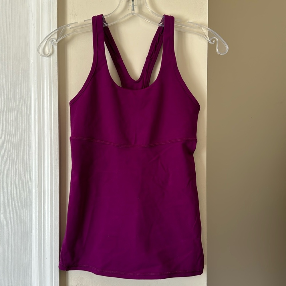 Lululemon tank tops